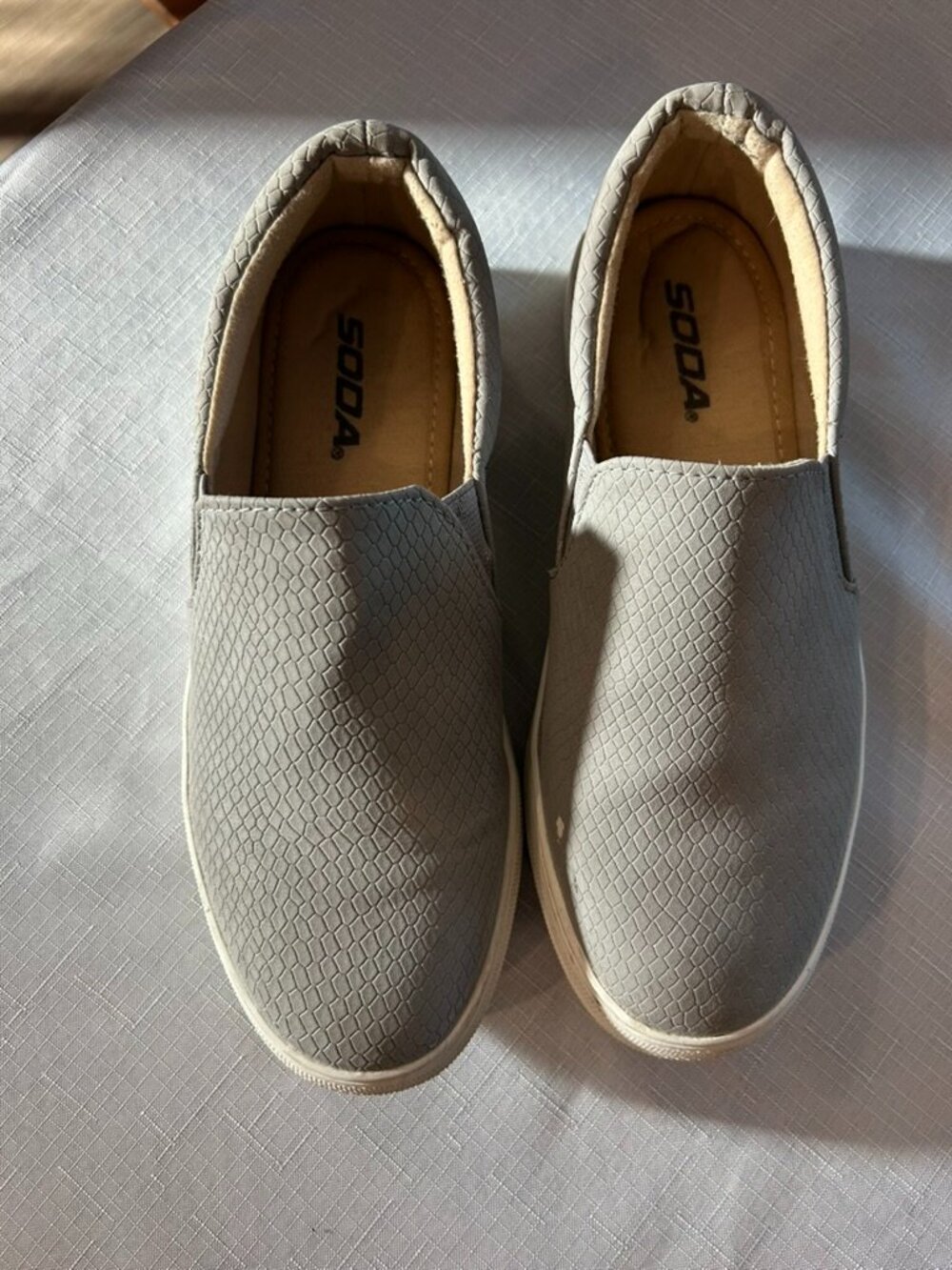 Soda Gray Faux-Snakeskin Slip-On Platform Sneakers - Women's Size 7